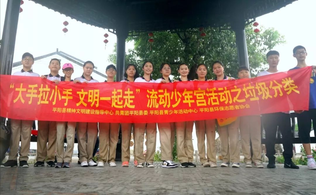 合影3.jpg